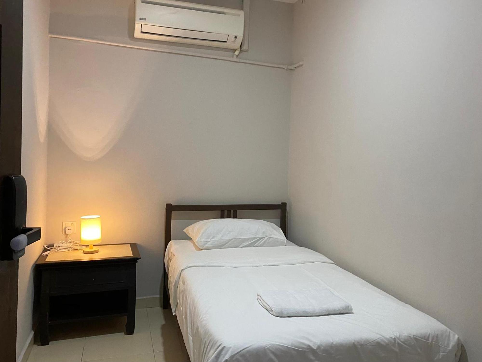 Aayu Muntri Penang Hostel